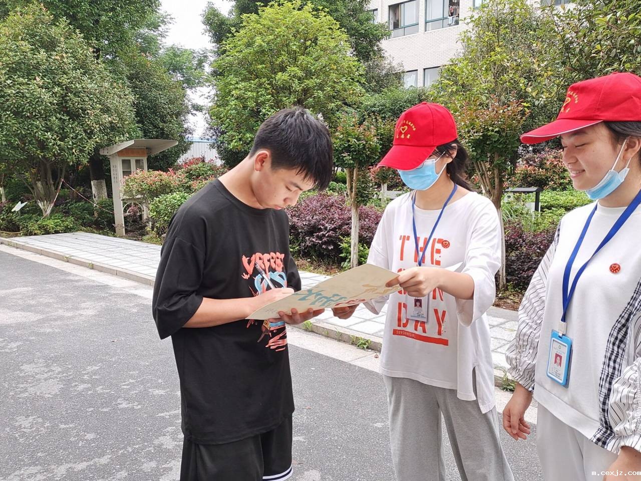 第二段后面.jpg